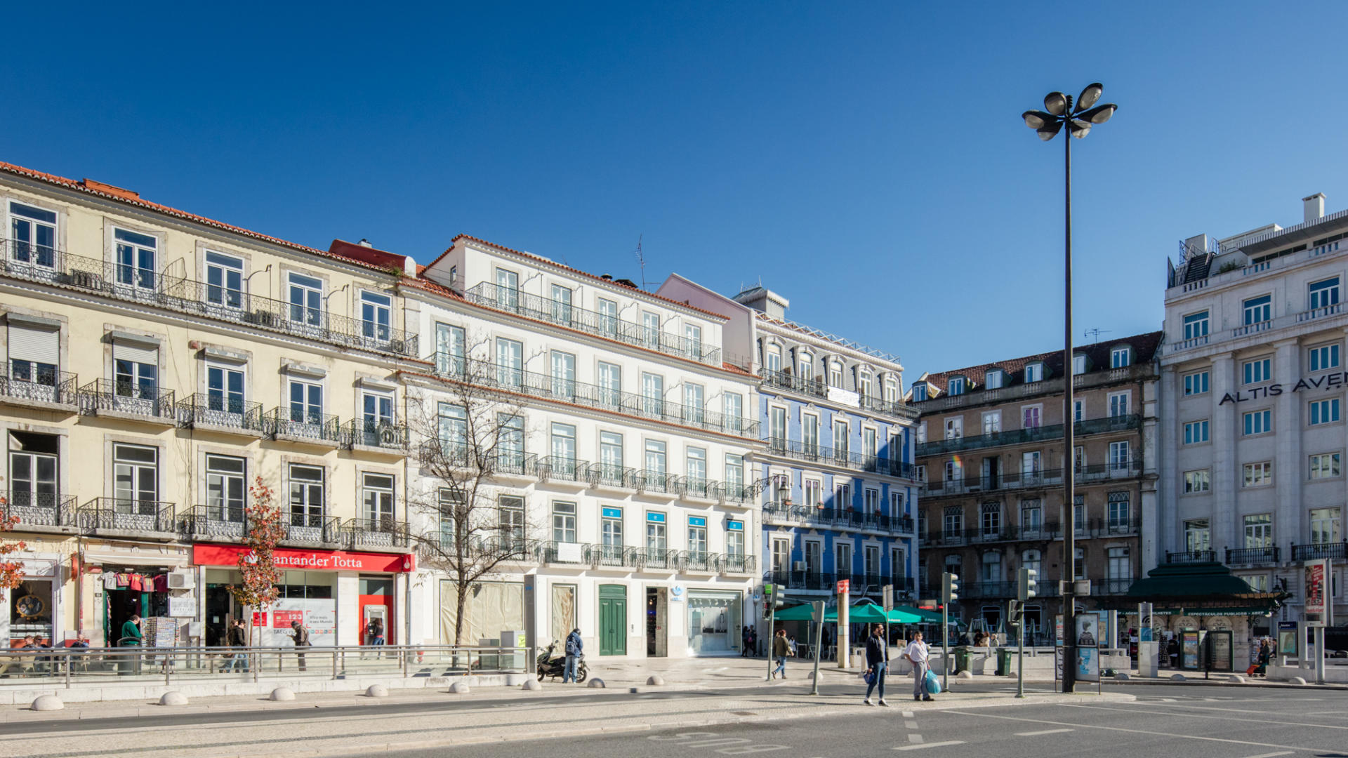 Praça dos Restauradores, 72