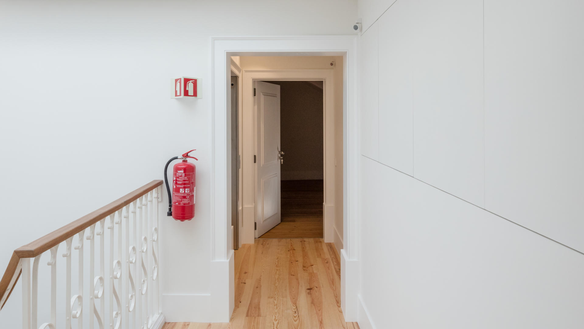 Praça dos Restauradores, 72