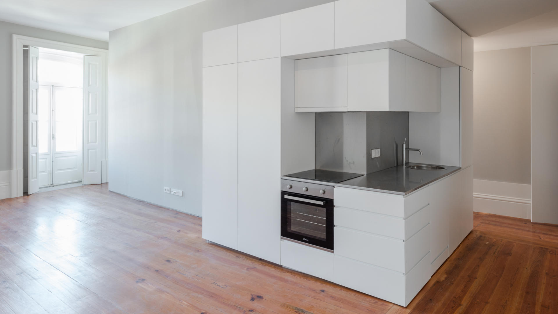 Rua Mouzinho da Silveira, 232